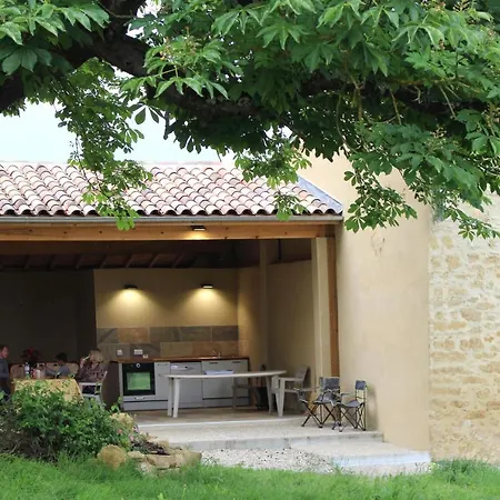 Et Roulottes Au Domaine De La Trille *