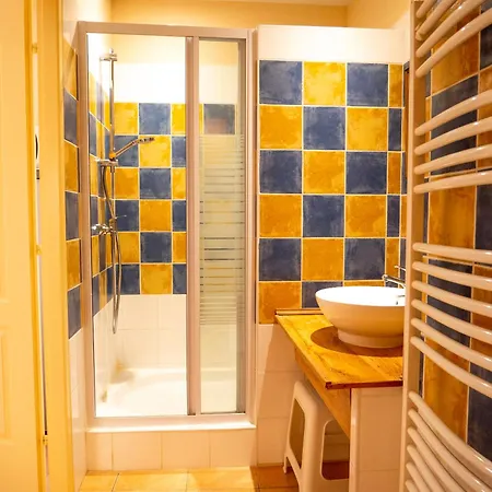 Farm stay Et Roulottes Au Domaine De La Trille