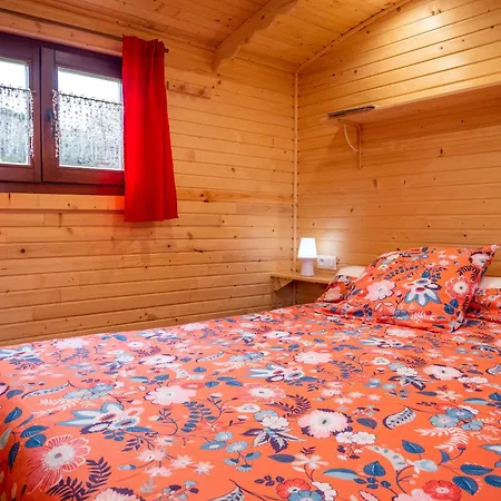 Et Roulottes Au Domaine De La Trille Alojamento de Turismo Rural *