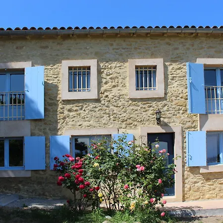 Et Roulottes Au Domaine De La Trille Sainte-Foi